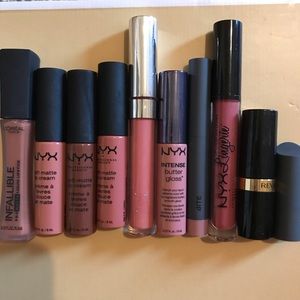 SOLD Nude lipstick bundle